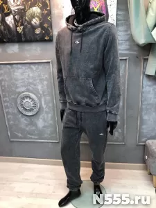 Топовый костюм Diesel